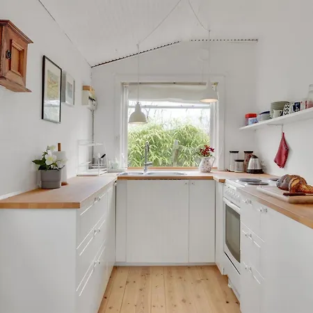 Holiday home Emmanuela - 825m From The Sea In Sealand By Interhome *
