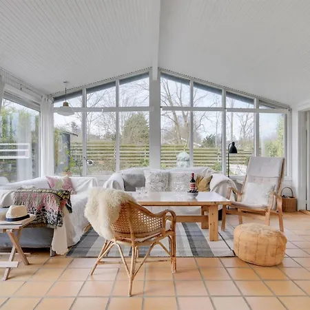 Holiday home Emmanuela - 825m From The Sea In Sealand By Interhome *